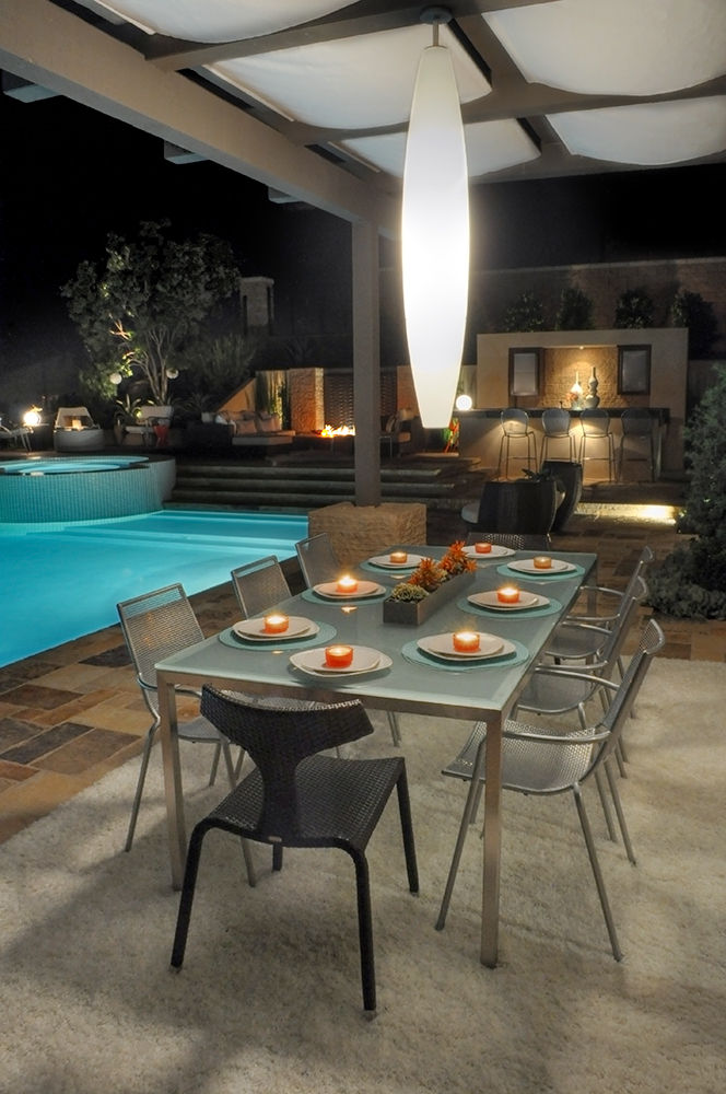 Mediterranean Modern Outdoor Dining 