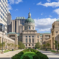 Indiana State Capitol Building in Indianapolis, Indiana, USA..jpg
