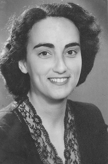 רוני - לורה.jpg