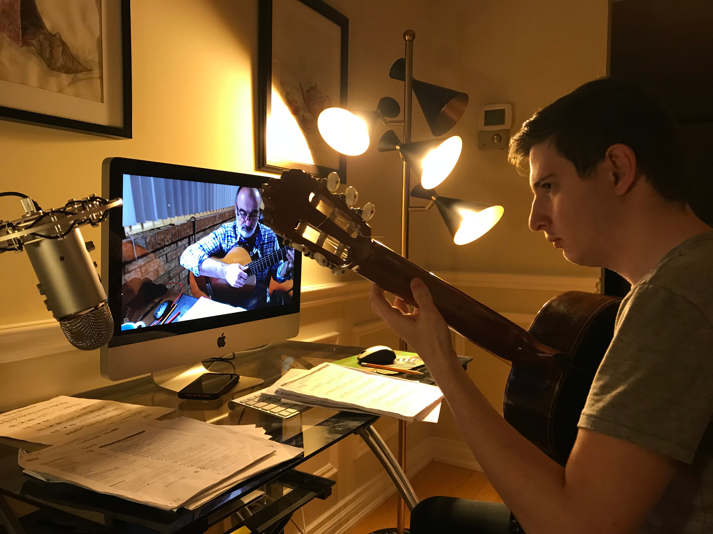 Montreal music school MUSAMUSE . Guitar, Piano, Music theoty, RCM Exams