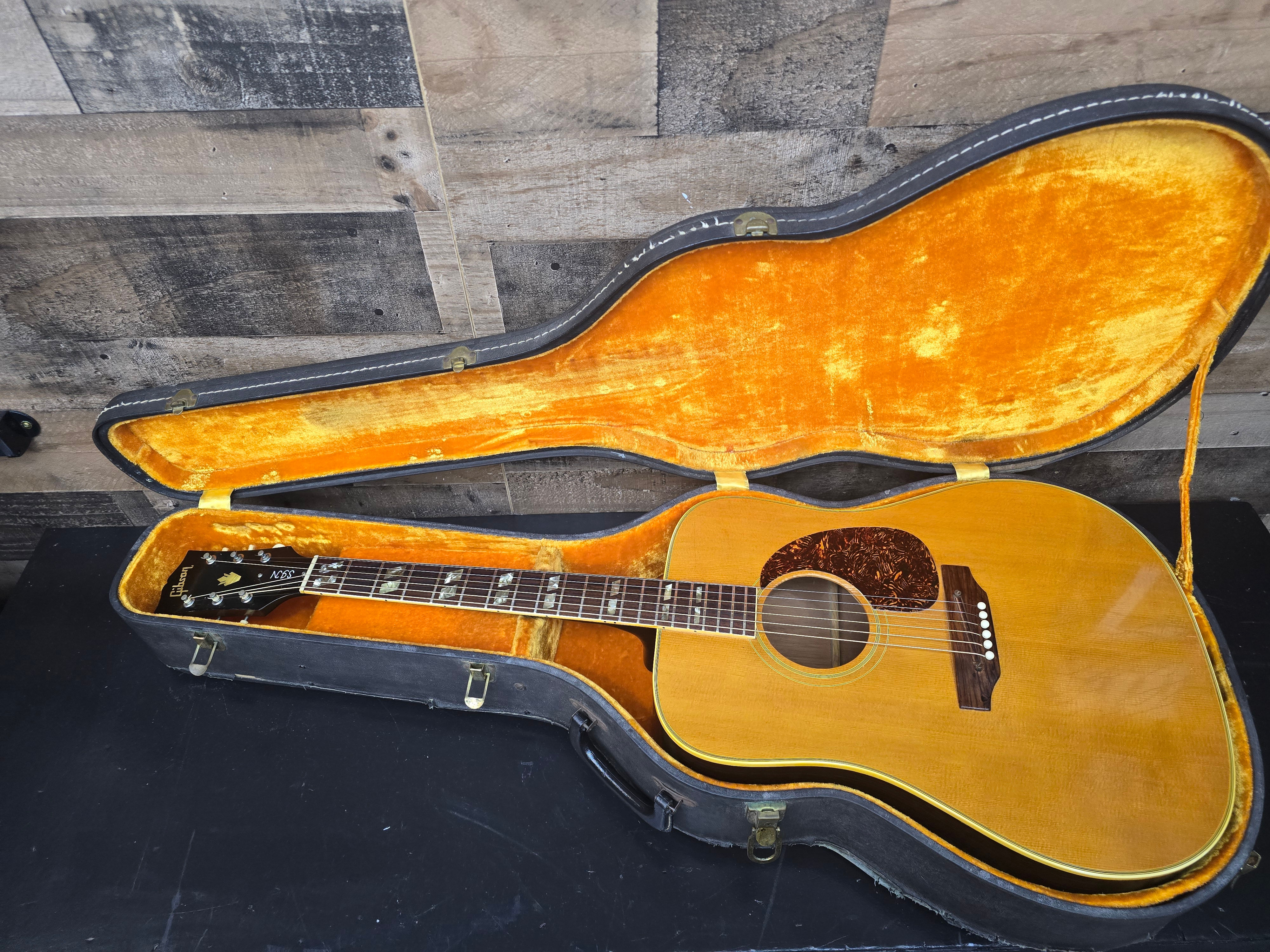 1970 Gibson SJN Southern Jumbo Natural
