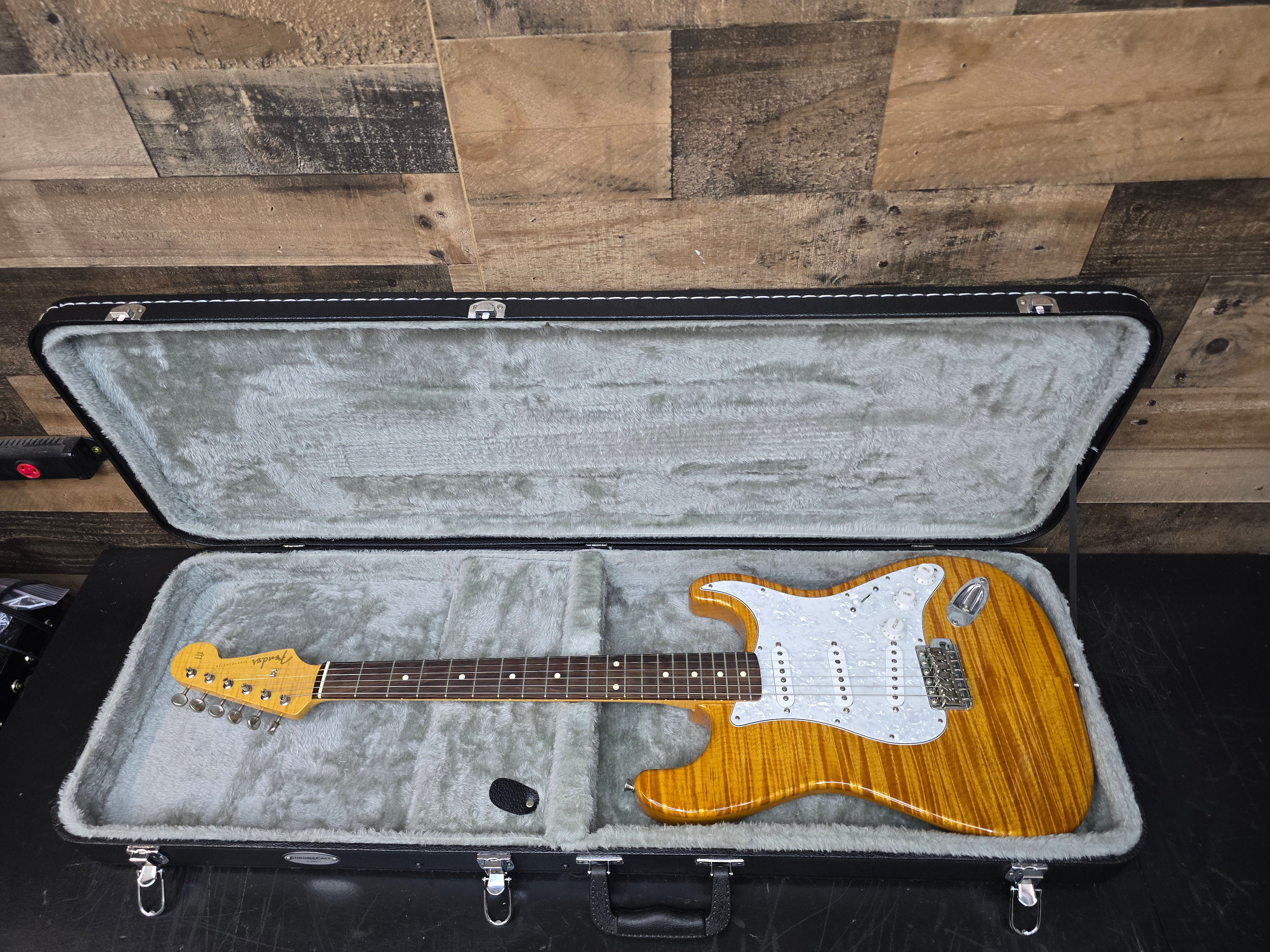 Fender 1995 Foto-Flame Stratocaster mij