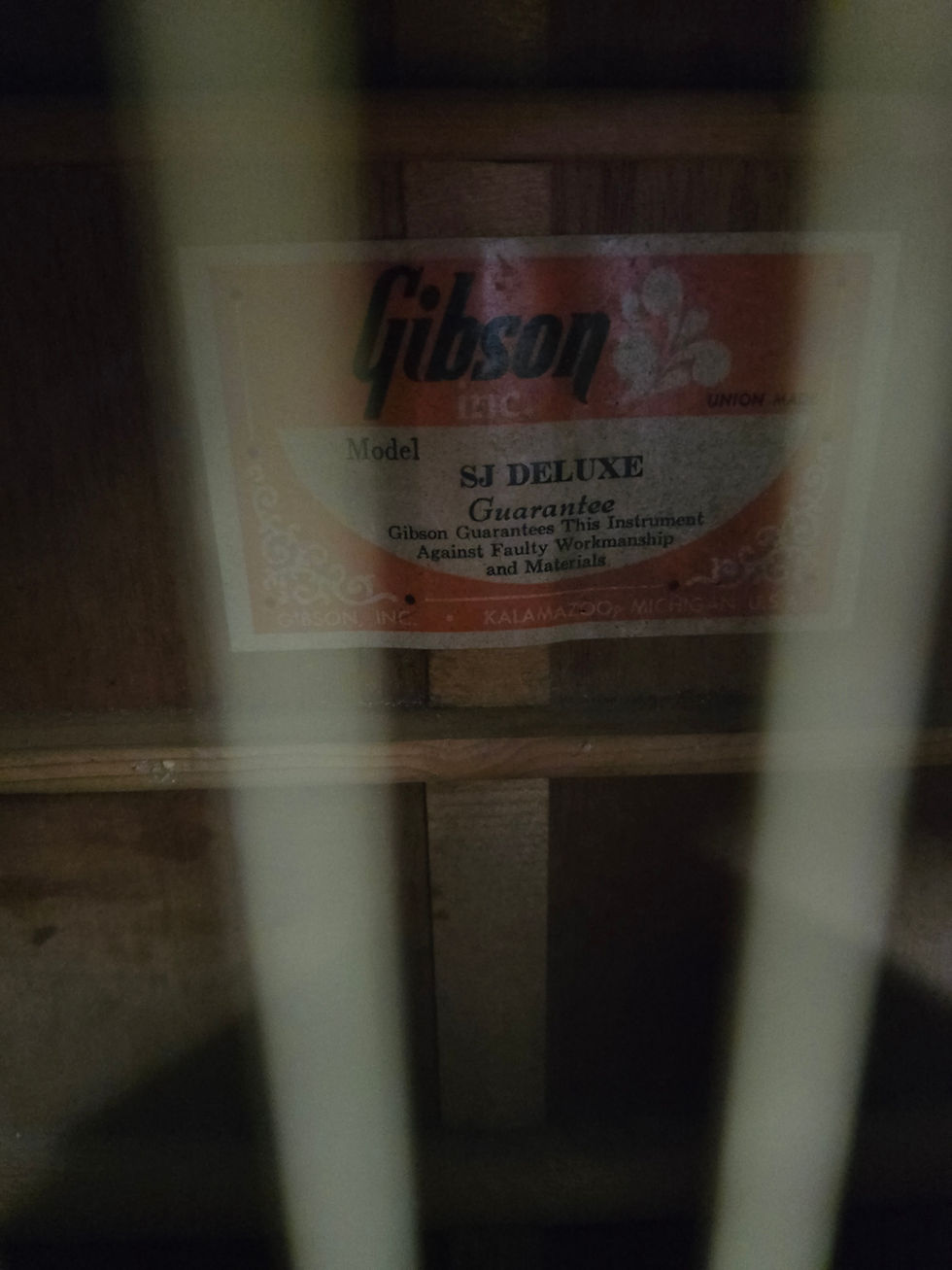Thumbnail: Gibson SJ Deluxe 1974-75