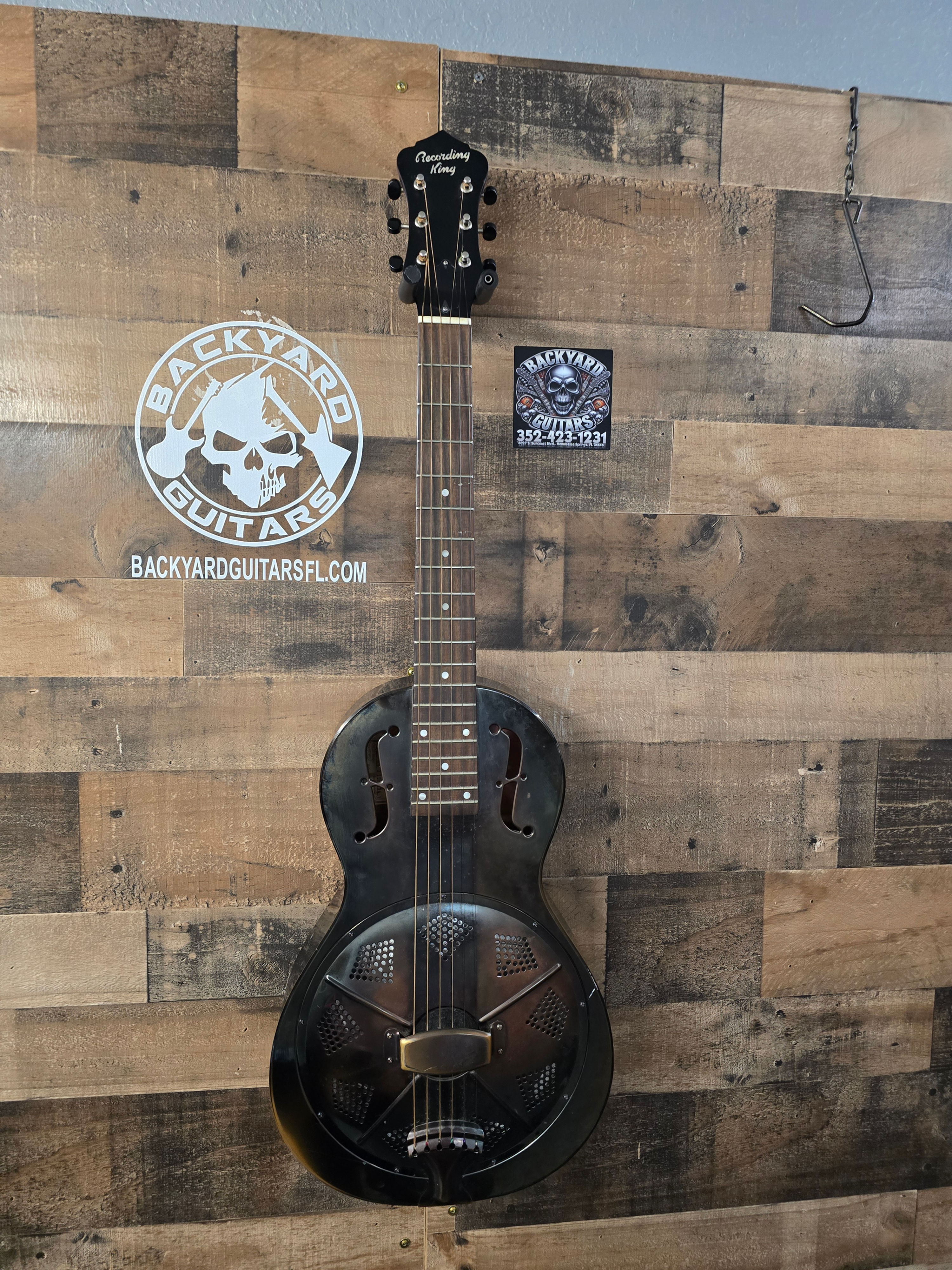 Recording King RM-993 -bkn Metal Body