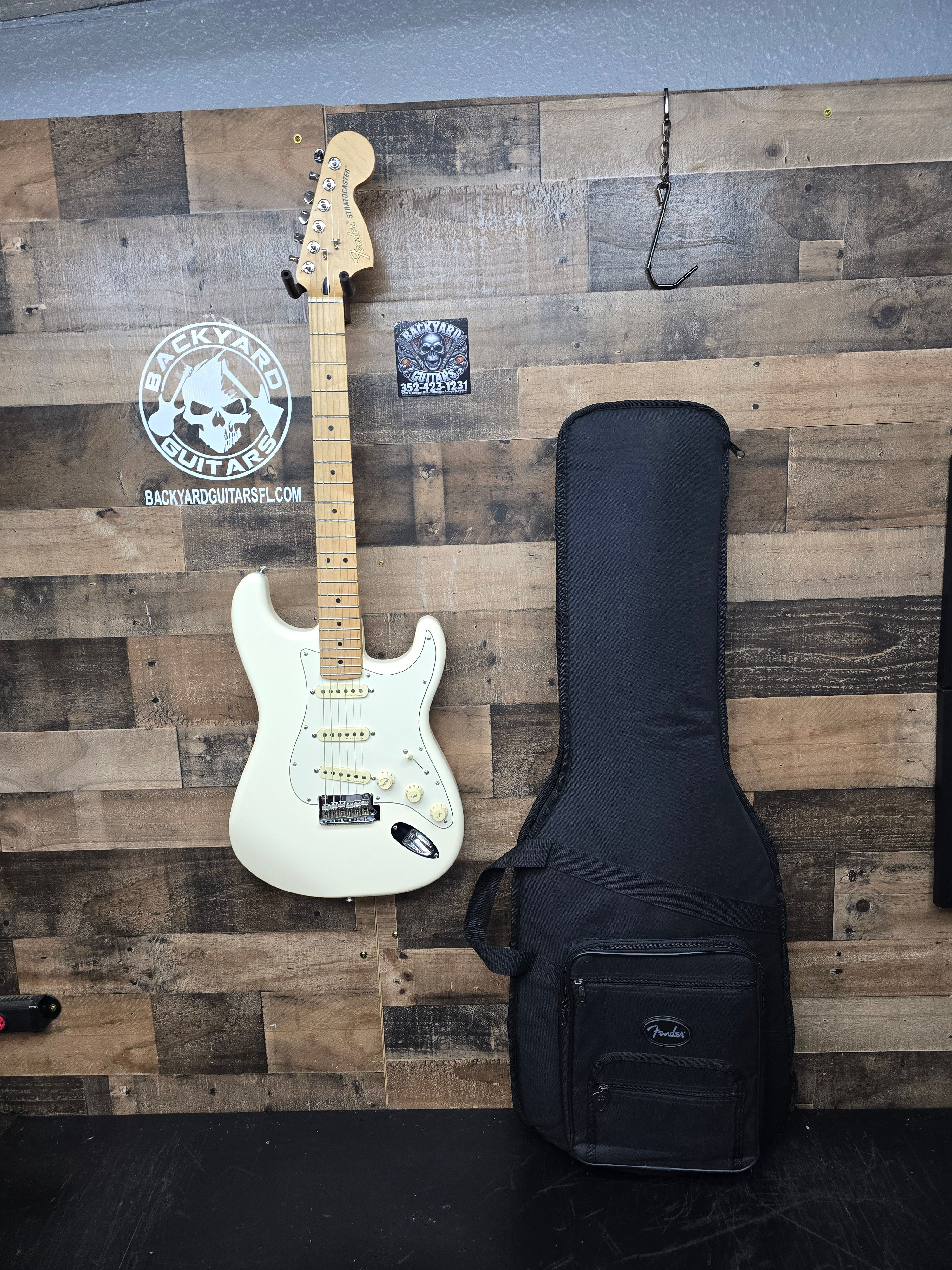 2017 Fender Deluxe Roadhouse Stratocaster