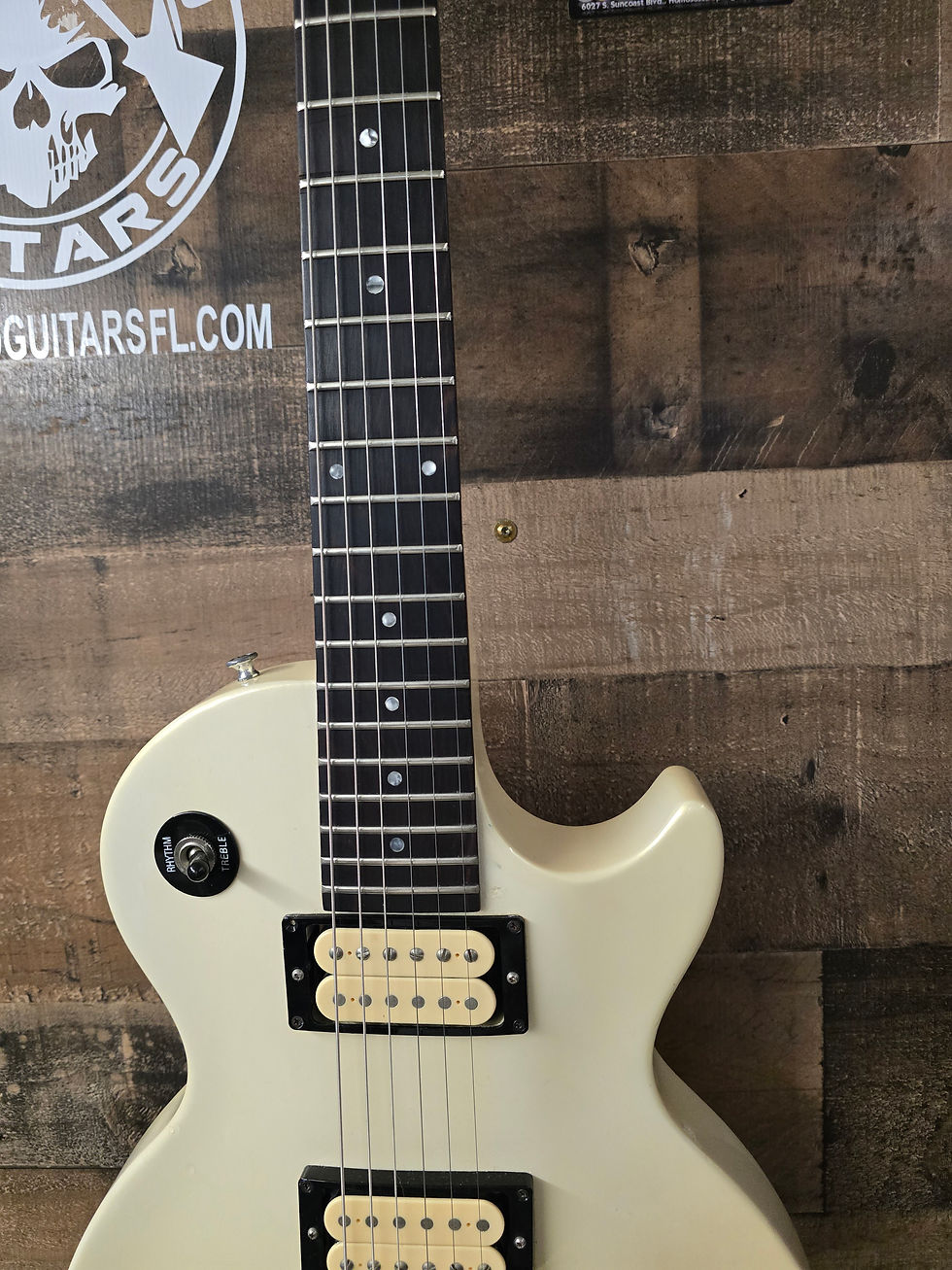 Thumbnail: 1983 Gibson Les Paul Studio White
