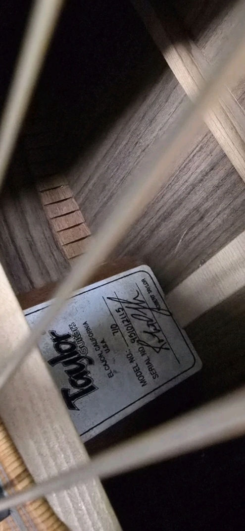 Thumbnail: 1995 Taylor 710 Dreadnought