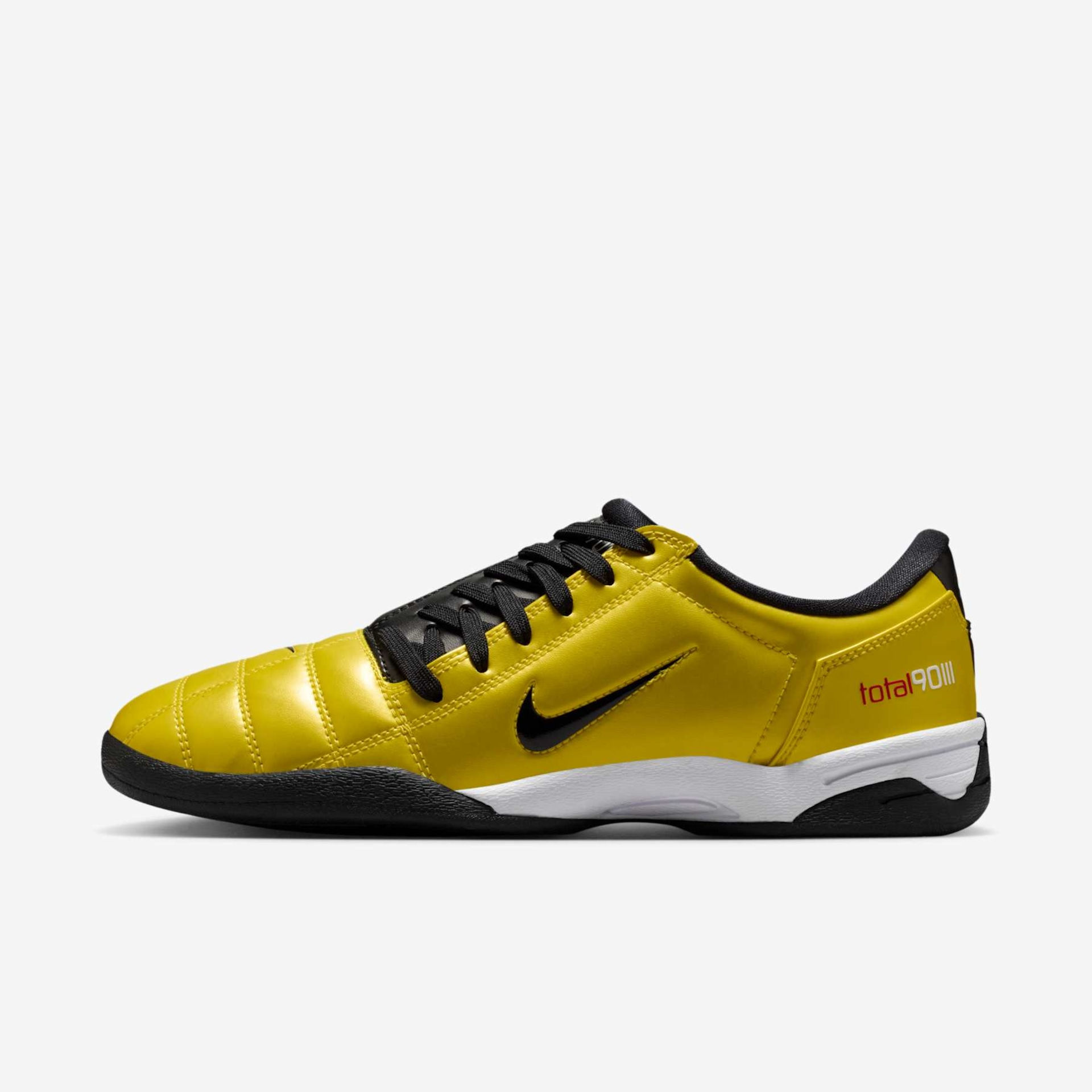 Nike Total 90