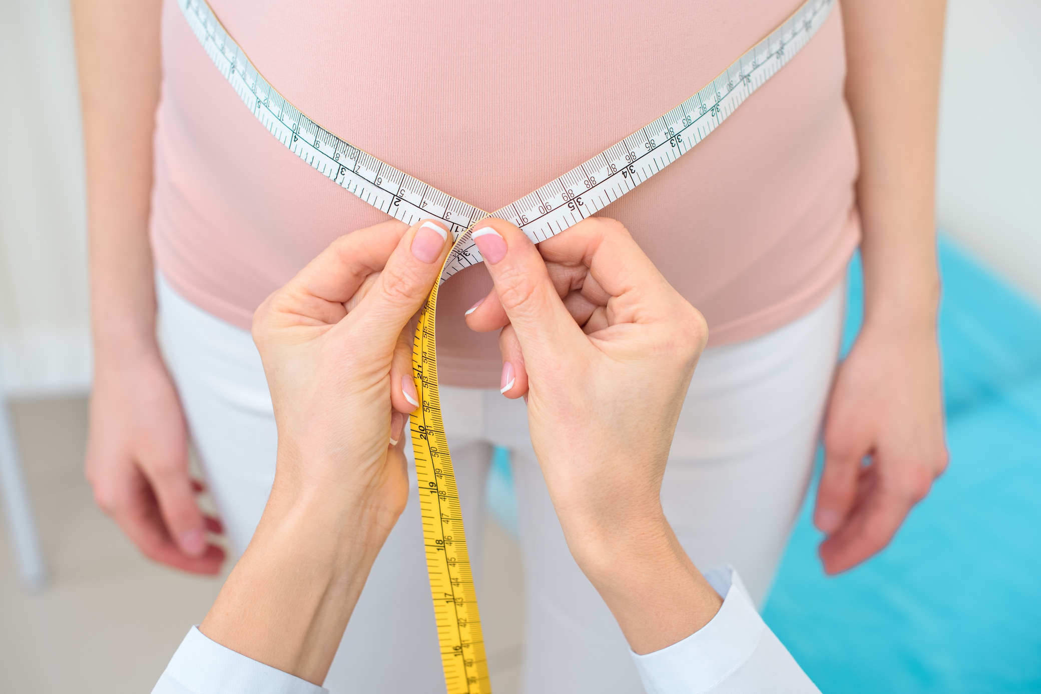 woman-waist-measurement-healthcare.jpg