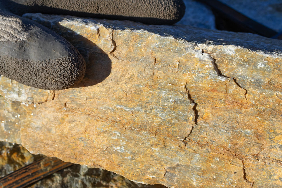 Thumbnail: Close-up of Goldrush Quartzite Ledgestone showing the bright gold and texture of a face of stackable stone