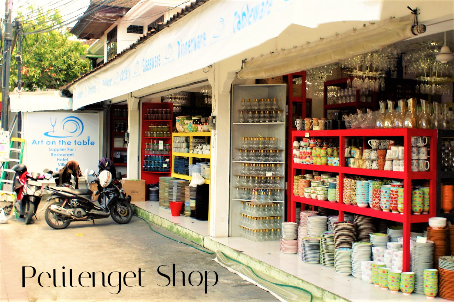 Glassware Bali , Art On The Table