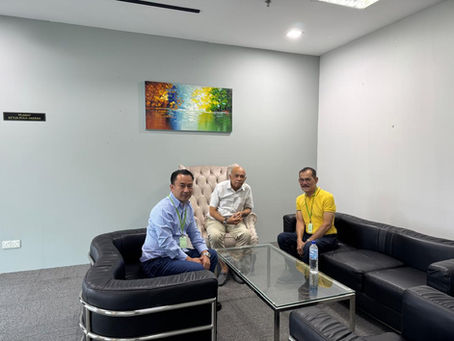 Meeting with the Officer in Charge Police District (OCPD) Sentul, YDH ACP Ahmad Sukarno