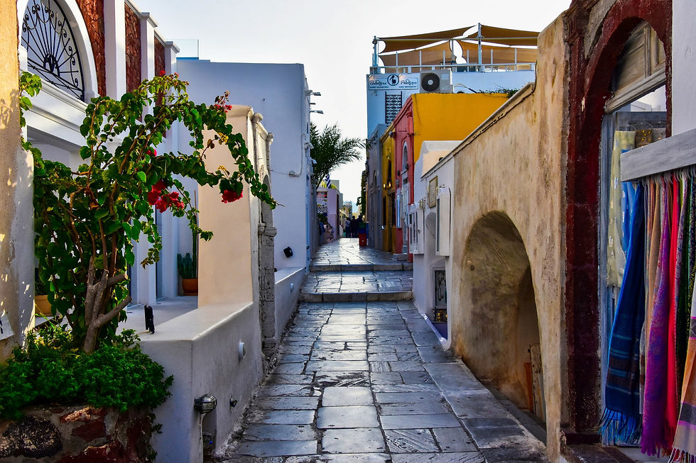 The narrow streets of Oia, Santorini, Greece