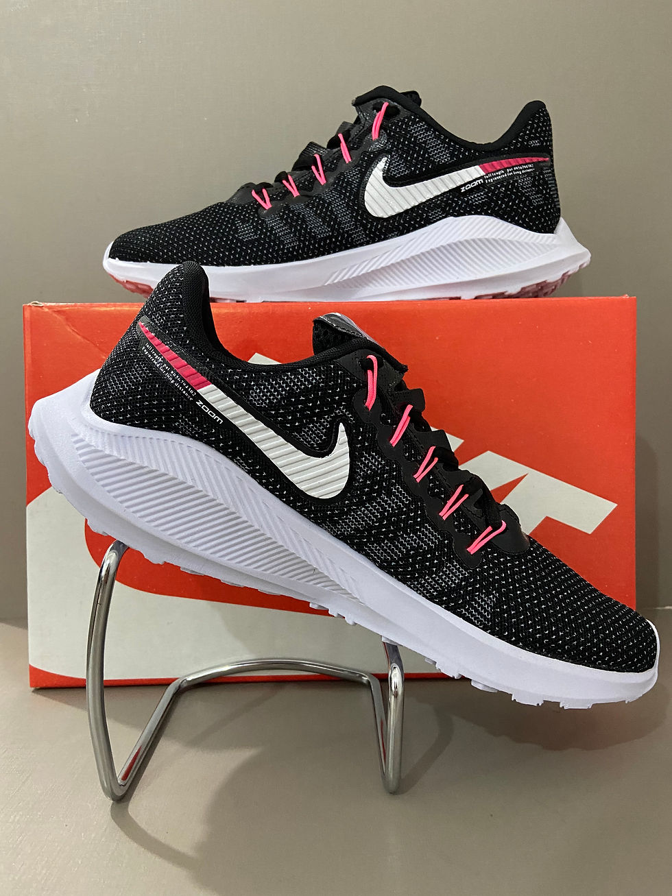 Miniatura: NIKE ZOOM PRETO e ROSA