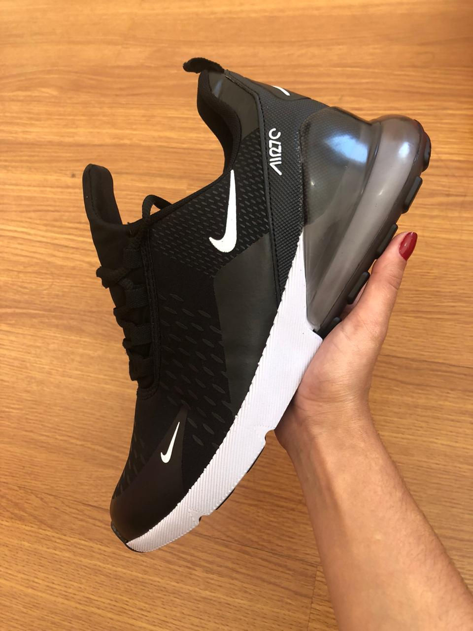 Miniatura: NIKE AIR MAX 270 PRETO E BRANCO