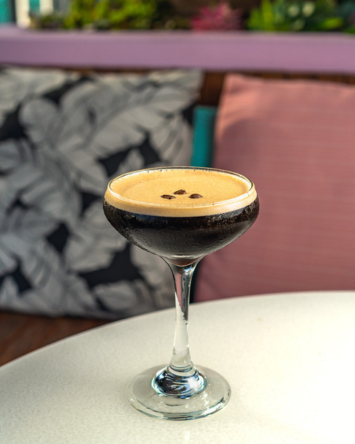 Rosa Sky | Rooftop Bar & Lounge