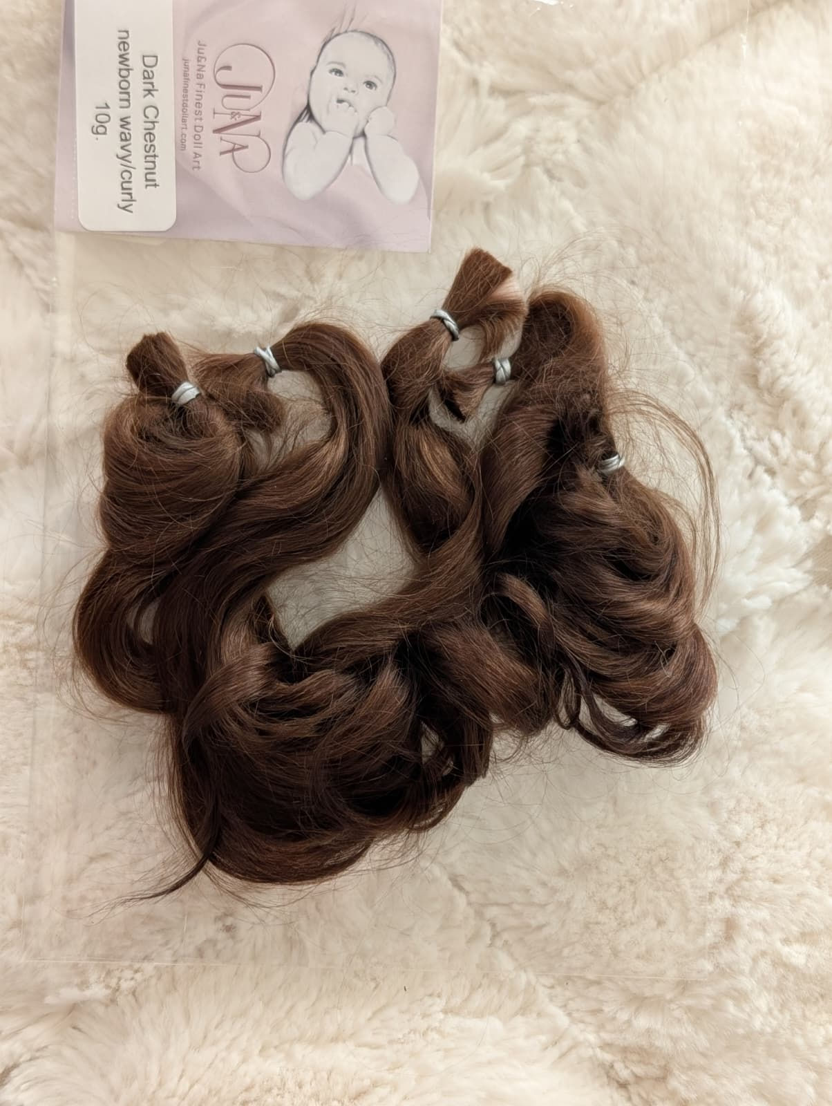 Dark Chestnut Wavy/Curly