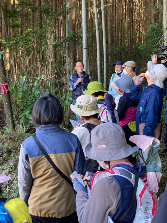 散策会「牧野博士が通った道を行く」