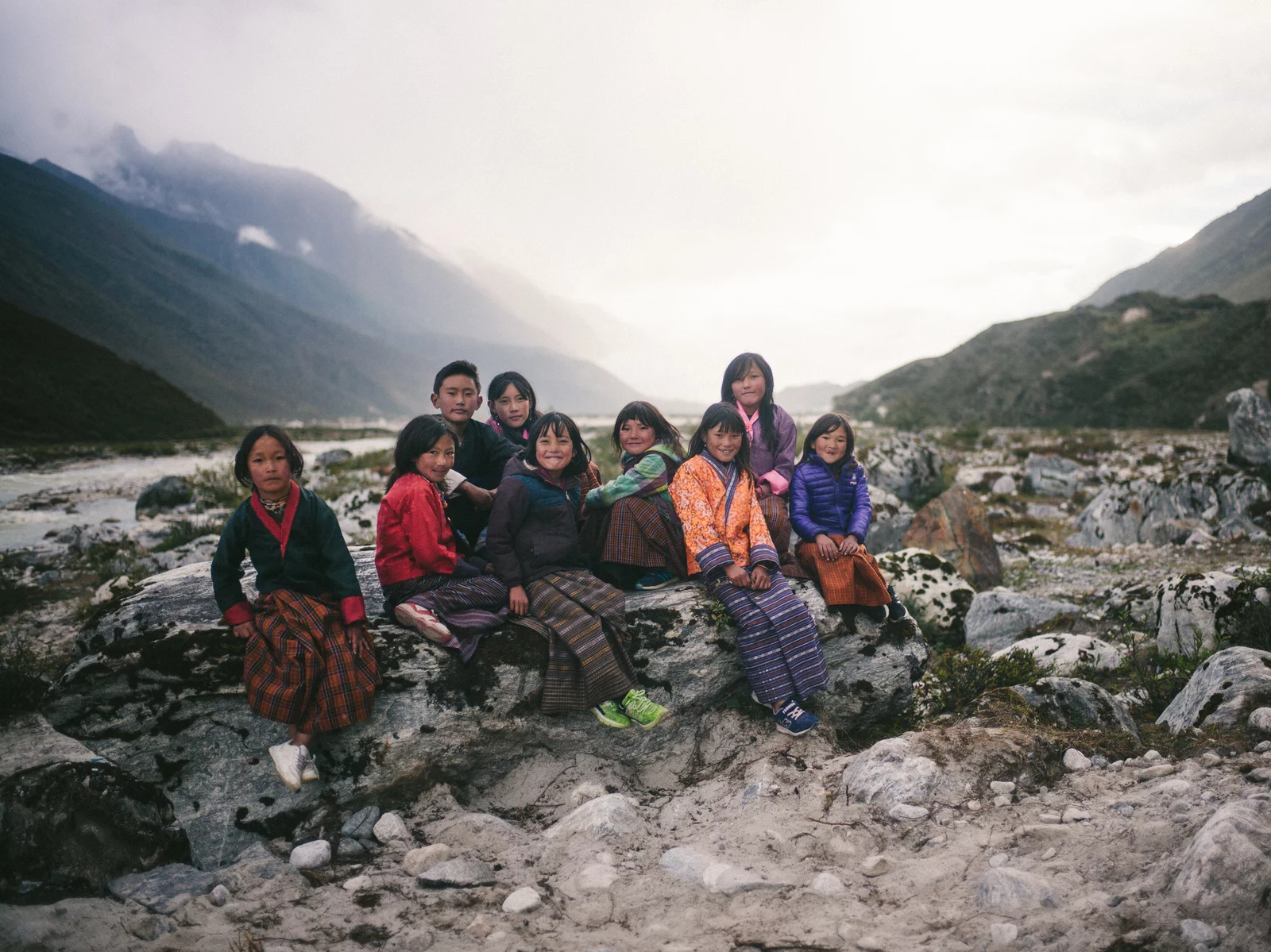 Lunana: A Yak in the Classroom