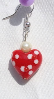 Miniature : Red Heart Shaped Czech Glass Earrings buy at ArtAndPatterns.com
