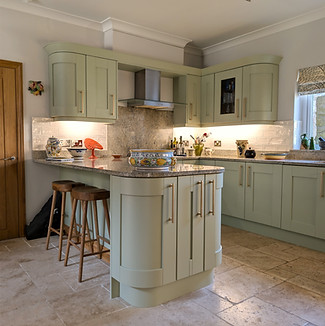 A refinished hand made kitchen in Bonvilston, now in Vert De Terre with antique brass handles