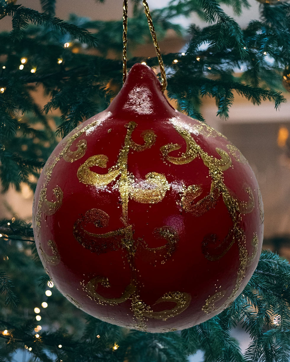 Red Golden Swirl Bauble