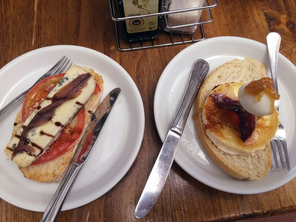 История слова «tapa».