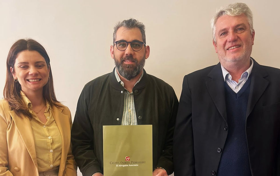 SINDPERS firma contrato com nova assessoria jurídica
