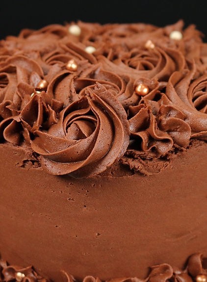 6 inch 2 layer chocolate 3.jpg