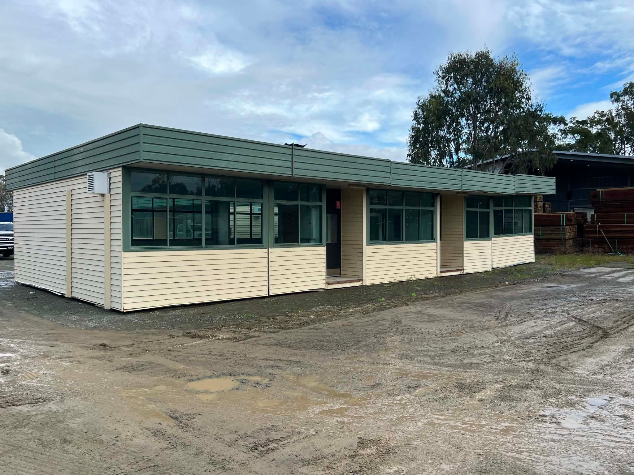 5 module 18mx10m portable office or home