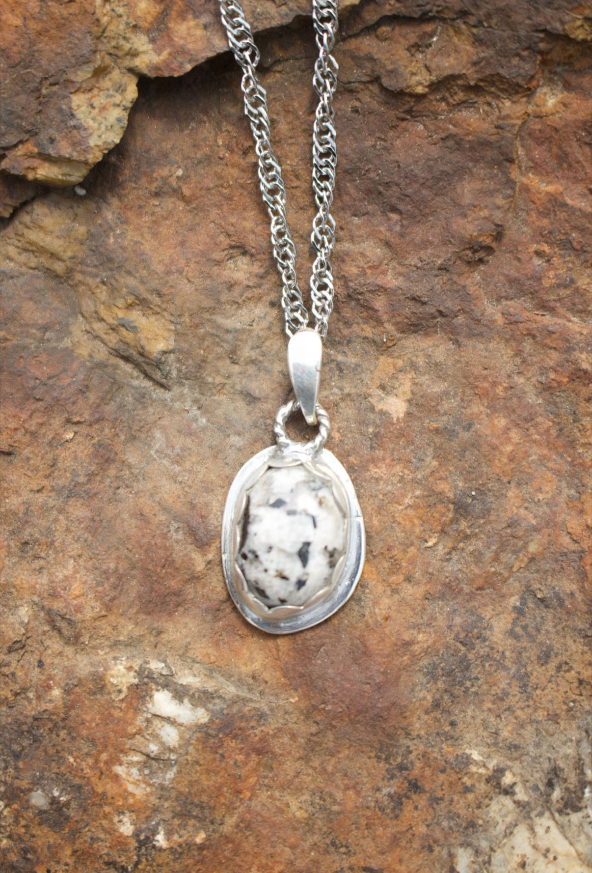 Yosemite Pendant