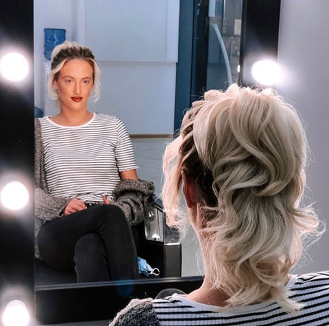 Вечерние прически в Express Nails Одесса