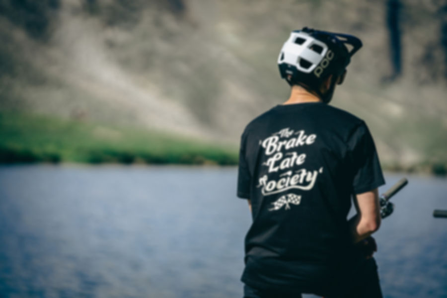 BRAKE LATE T-Shirt | Regular Fit | Black