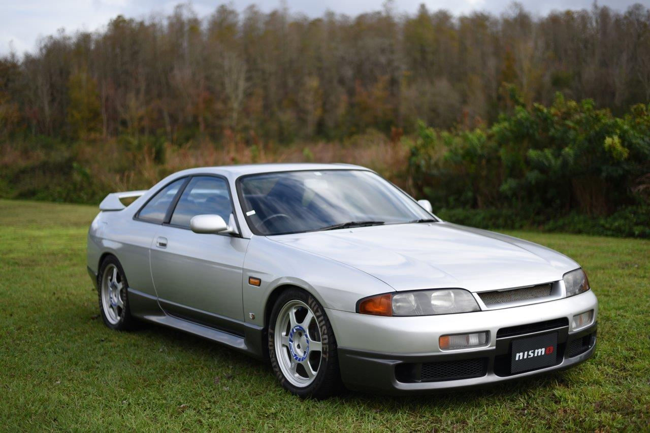 1993 JDM RHD Nissan Skyline R33 GTS with verified 71KM (44K mi) 5 SPEED RB25DE