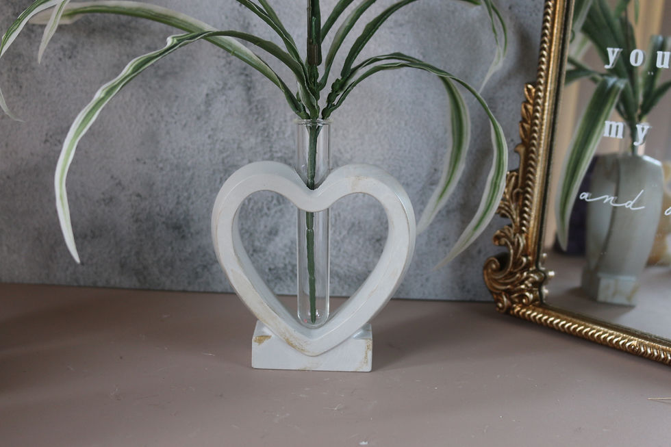 Thumbnail: Concrete Propagation Vases