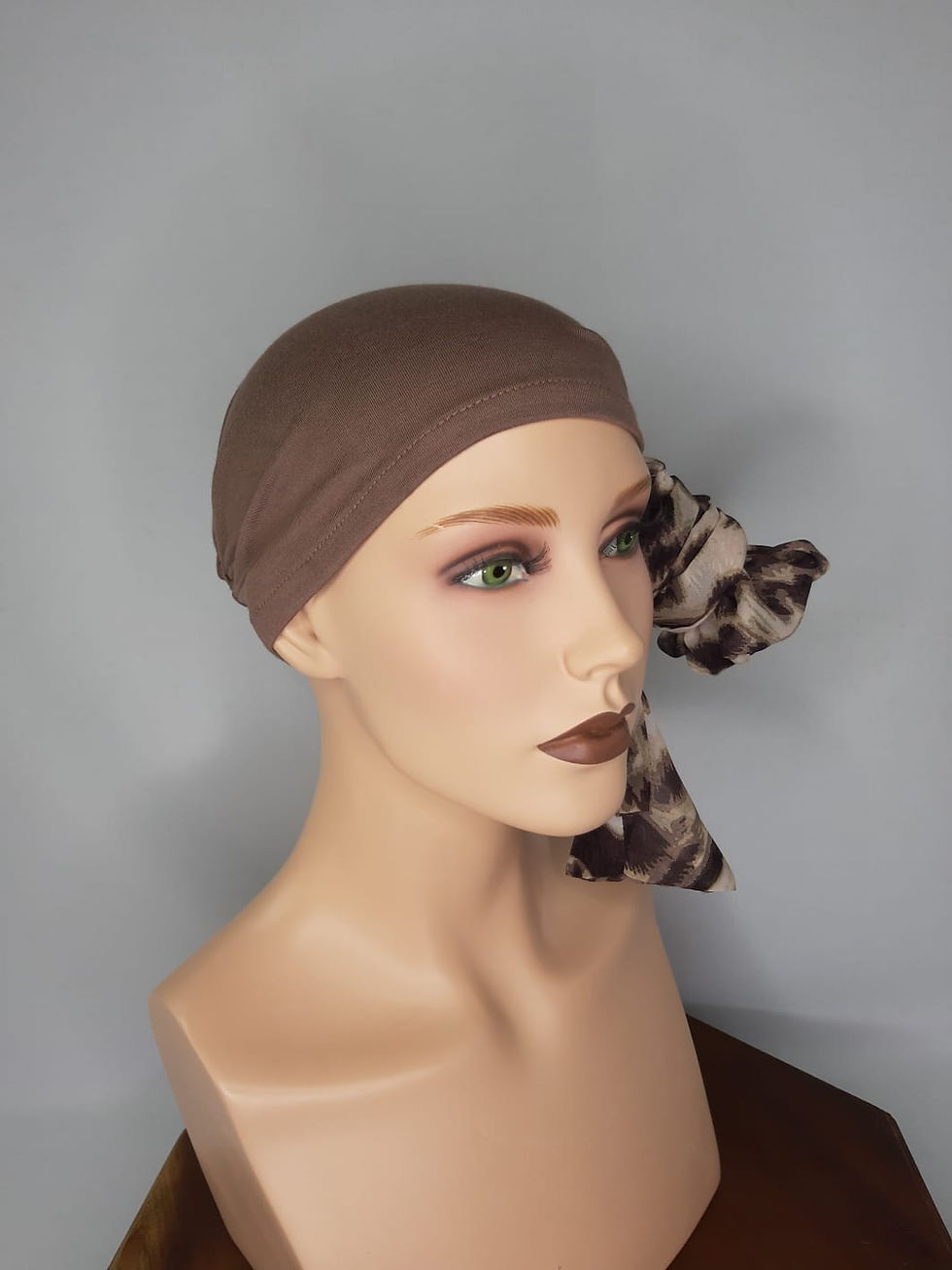 Miniatura: turbante color verde militar con pañuelo  , tela de bambú