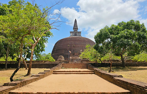 Polonnaruwa-Ancient-City