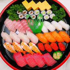 寿司桶（並）6,000円～