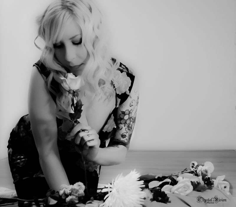 LindsayflowerBNW2.1