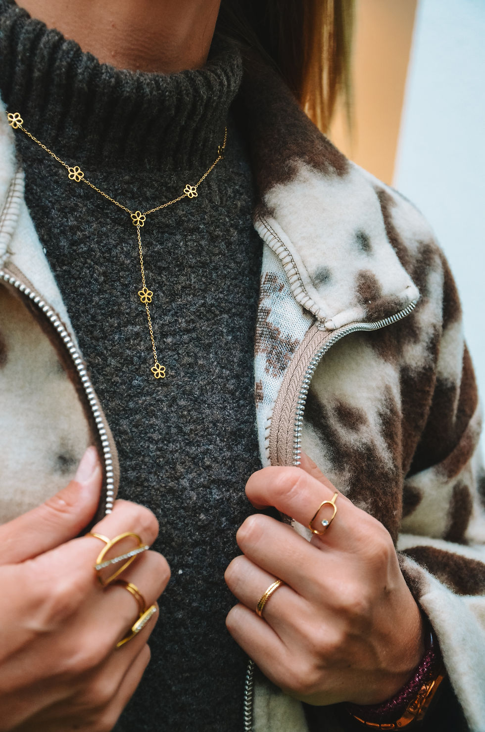 Thumbnail: Belle bloom necklace