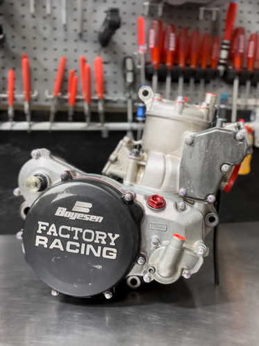 Suzuki RM250 Engine Rebuild Service | Motomonkinc