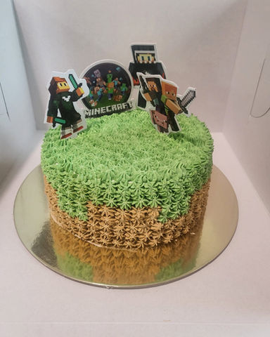 Minecraft Theme Cake