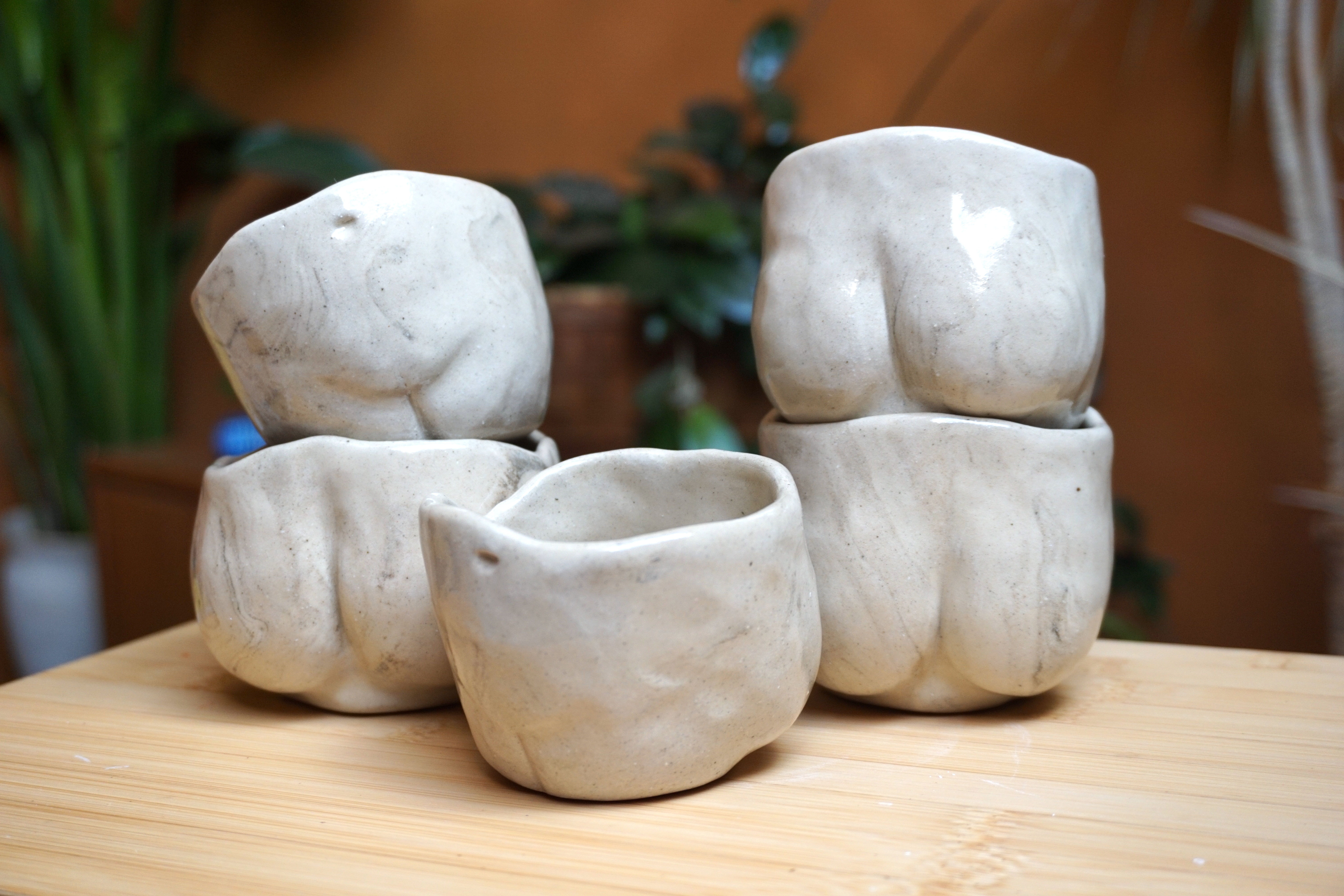 Marbled Butt Cup