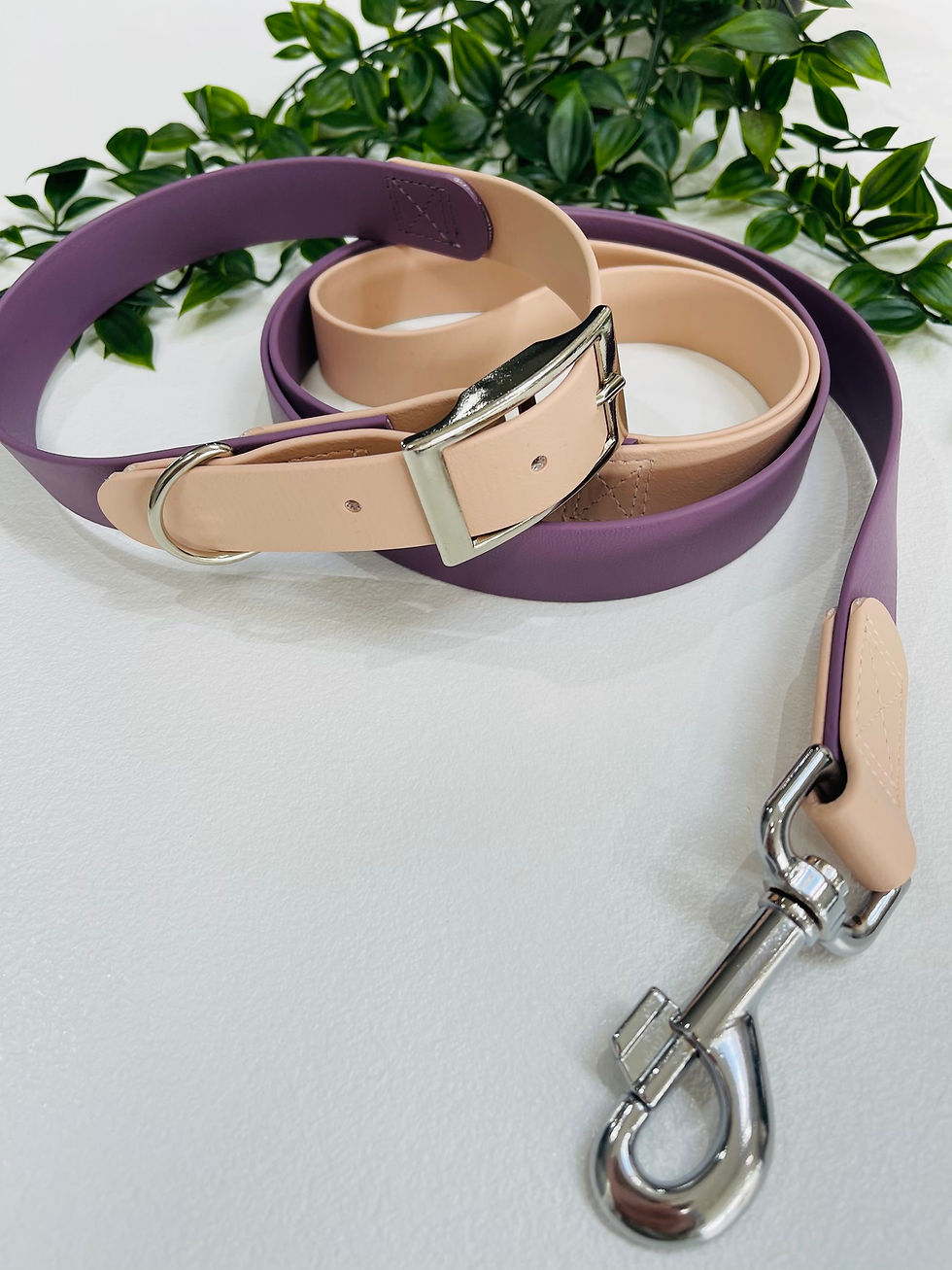 Miniatyrbild: Two-Tone Biothane Collar - Mauve & Powder Tan