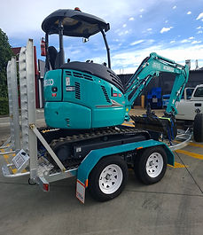 2.6 Tonne Excavator Hire on Trailer.jpg