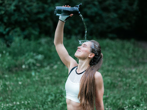 La “ducha energética”: cómo limpiar tu energía a través del agua y la intención