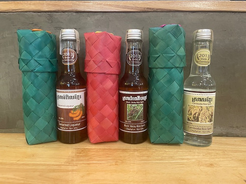 カンボジア　お酒　お土産 焼酎　伝統工芸品 スラーソー・カンボジア焼酎各種 | cambodiateatime