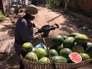 【スイカ売り】