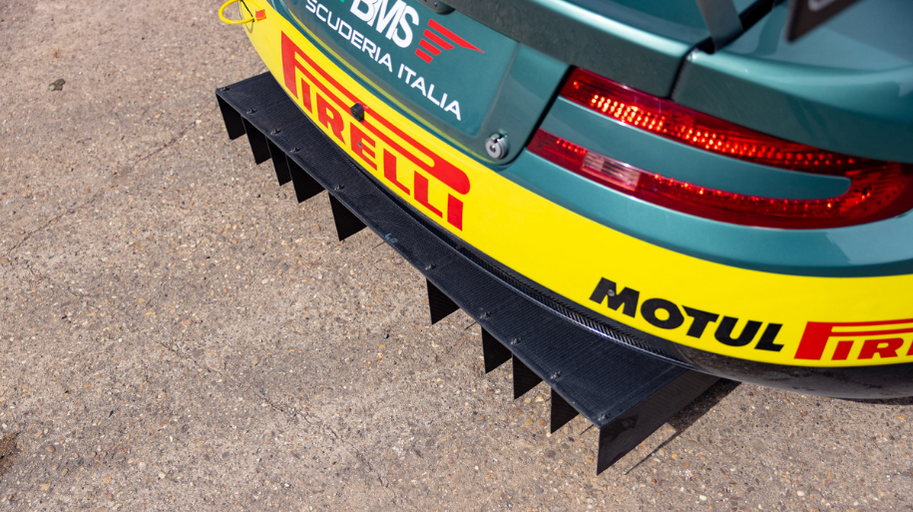 aston martin dbr9 gt1 for sale86.png