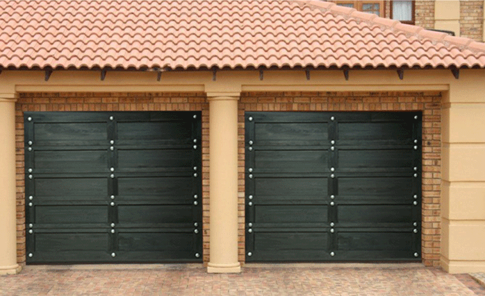 Single Gothic doors.